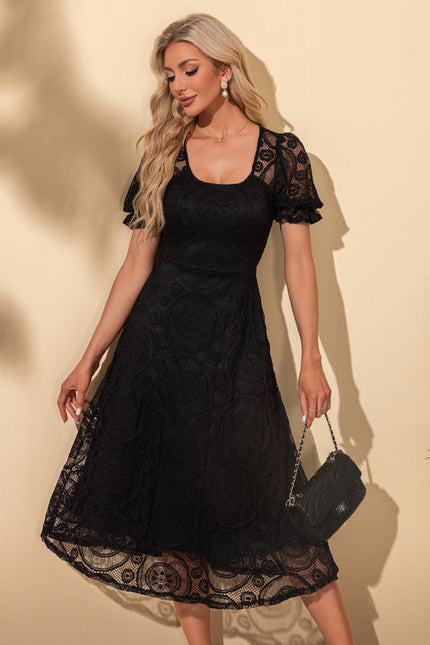 Robe Noire Chic À Manches Bouffantes - gallery 3