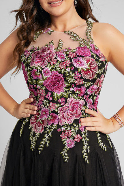 Robe Trapèze En Tulle Noir - gallery 5