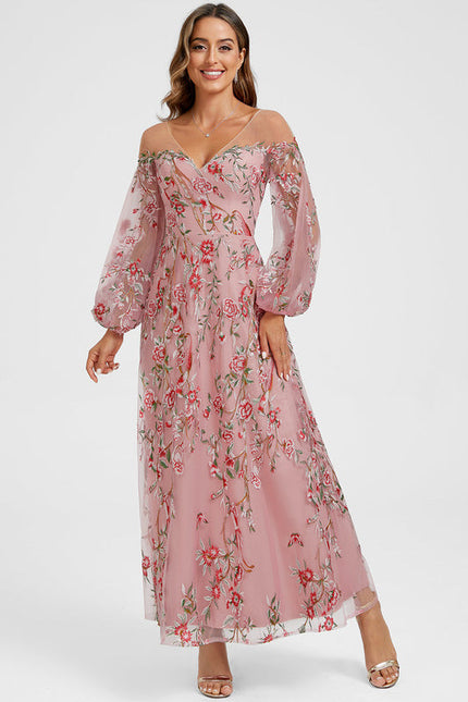 Robe Noire Et Accessoires - gallery 9