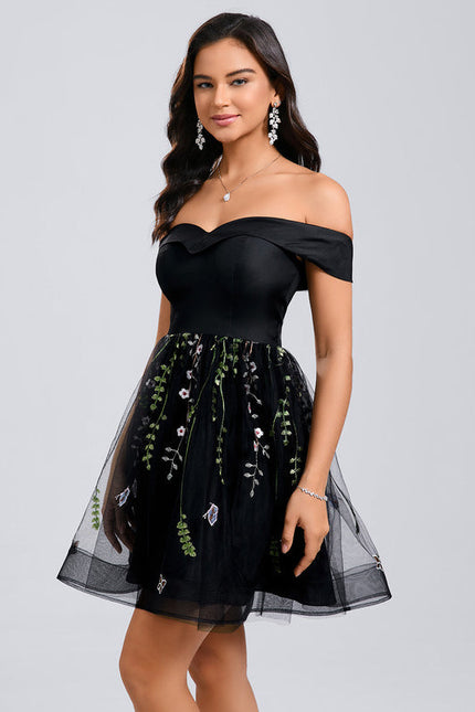Robe Noire Tulle Brodé - gallery 6