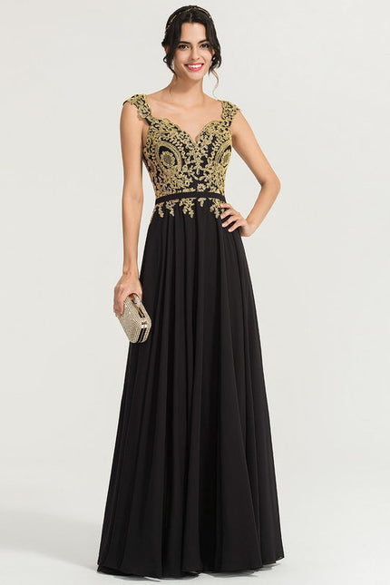 Robe Noire Luxe À Broderies Dorées - gallery 1