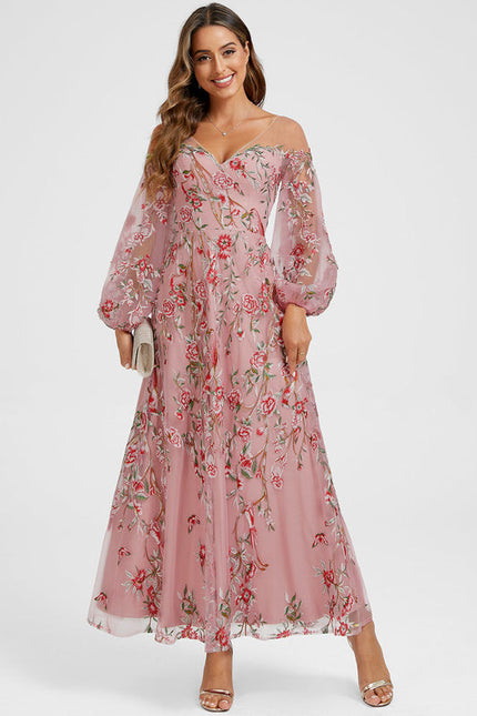 Robe Noire Et Accessoires - gallery 5