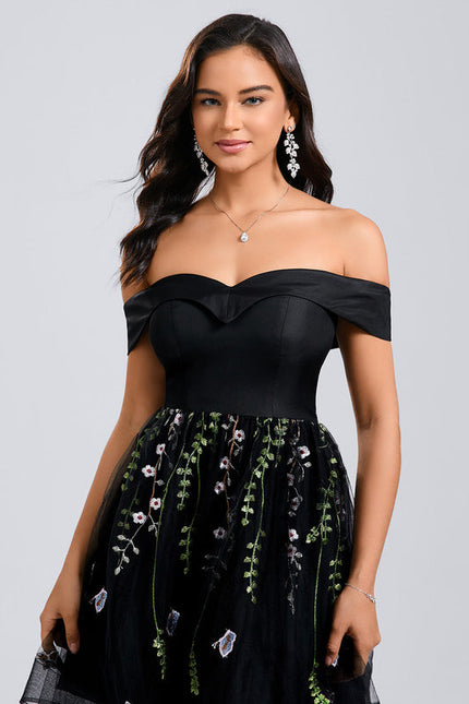 Robe Noire Tulle Brodé - gallery 5