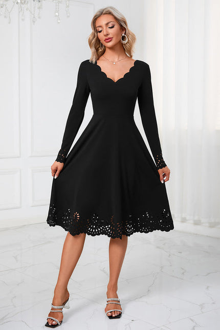 Robe Noir Col Bateau - gallery 4