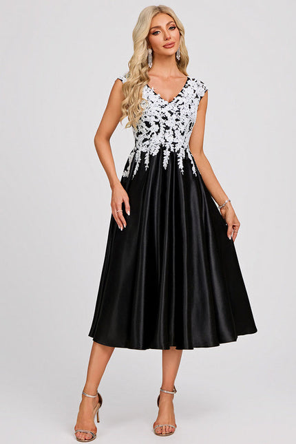 Robe Noire Chic À Broderie - gallery 2