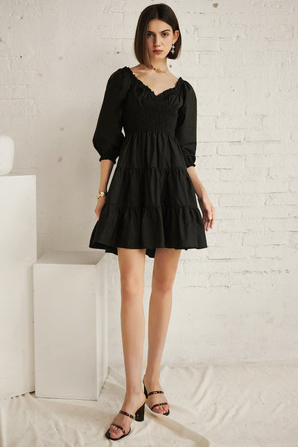 Robe Noire À Volants Mini Chic