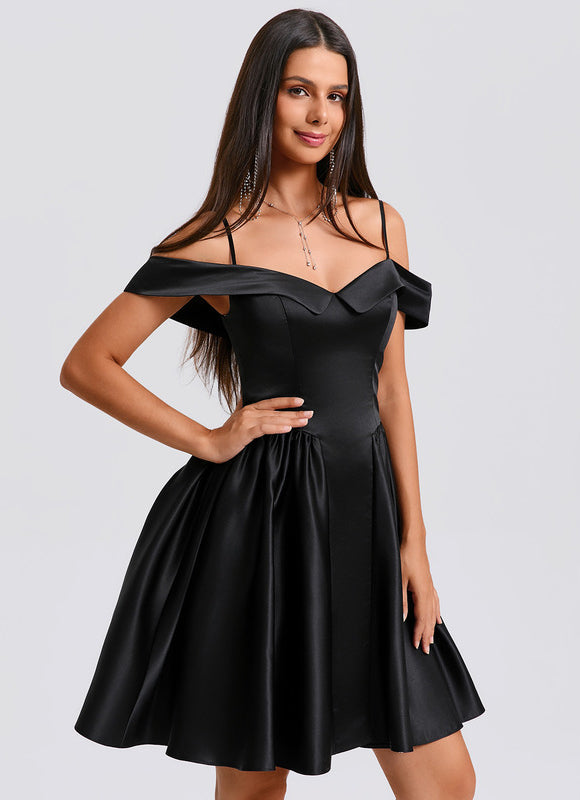 Robe Trapèze Noire - gallery 3
