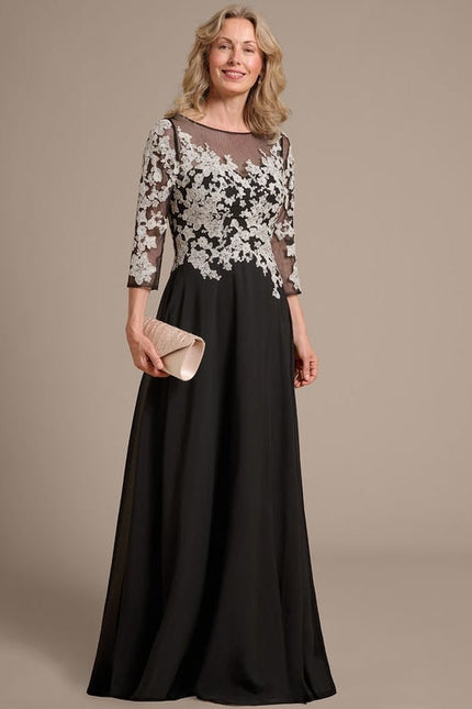 Robe Noire Luxe Dentelle