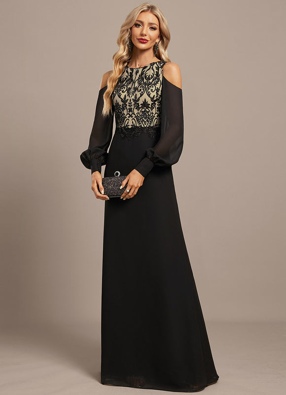 Robe Noire Luxe À Manches Bouffantes