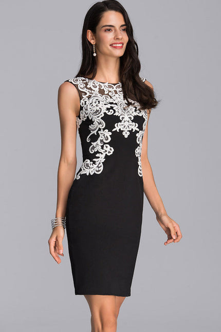 Robe Cocktail Élégante À Broderies - gallery 2