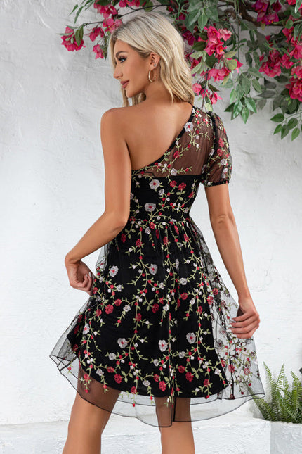 Robe Asymétrique Brodée Florale Chic - gallery 2