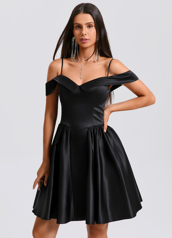 Robe Trapèze Noire - gallery 4