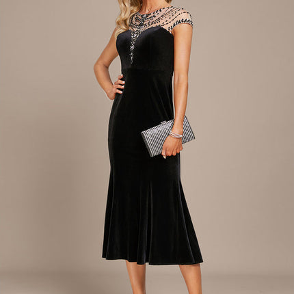 Robe Velours Élégante À Perles