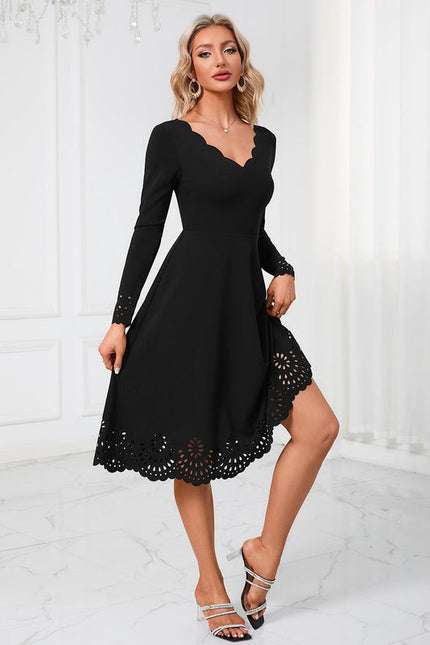 Robe Noir Col Bateau