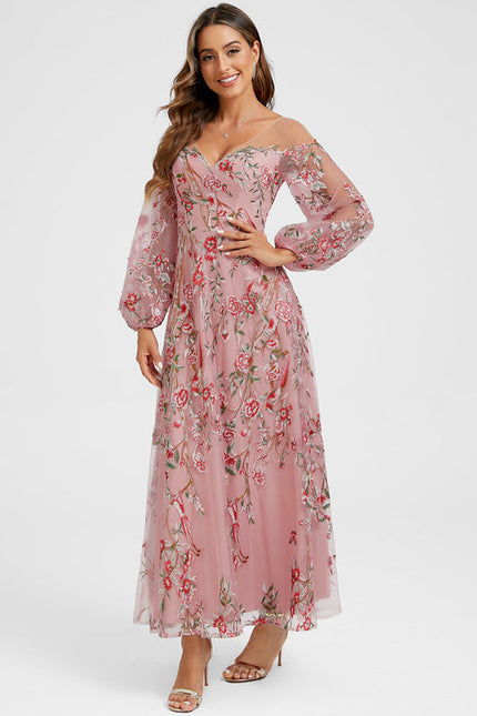 Robe Noire Et Accessoires - gallery 7