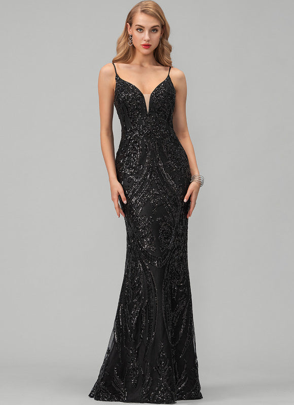 Robe Noire Luxe Satinée À Traîne - gallery 5