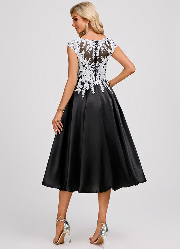 Robe Noire Chic À Broderie - gallery 5