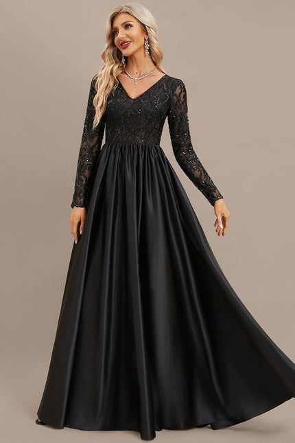 Robe Noire Luxe Satinée Élégante - gallery 4