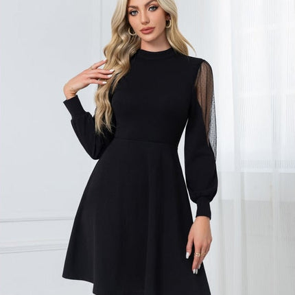Robe Noire Manche Transparente