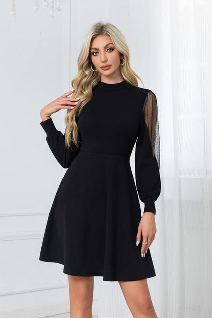 Robe Noire Manche Transparente