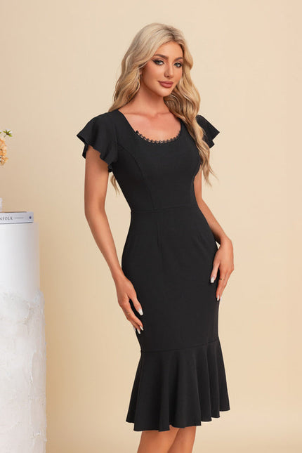Robe Noire À Volants Élégante - gallery 6