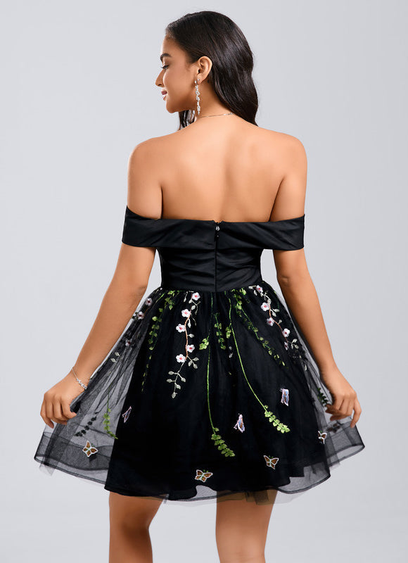Robe Noire Tulle Brodé - gallery 3