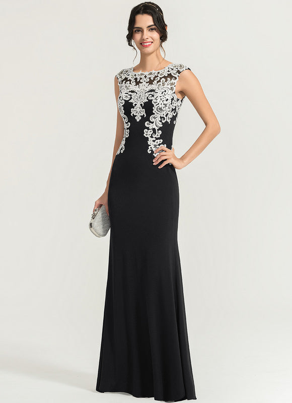 Robe Fourreau Élégante À Broderies