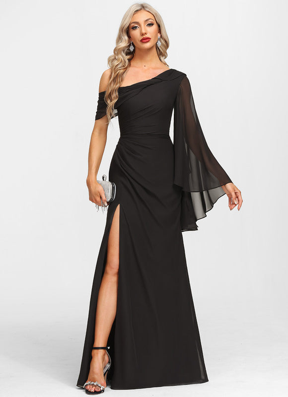Robe Fourreau Asymétrique Élégante Noire