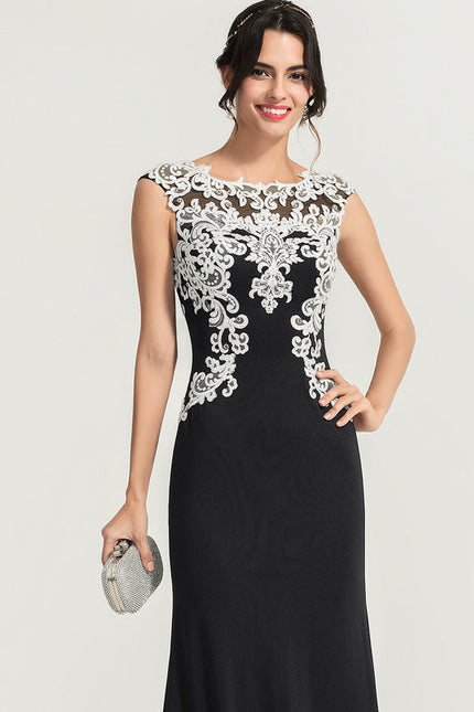 Robe Fourreau Élégante À Broderies - gallery 5