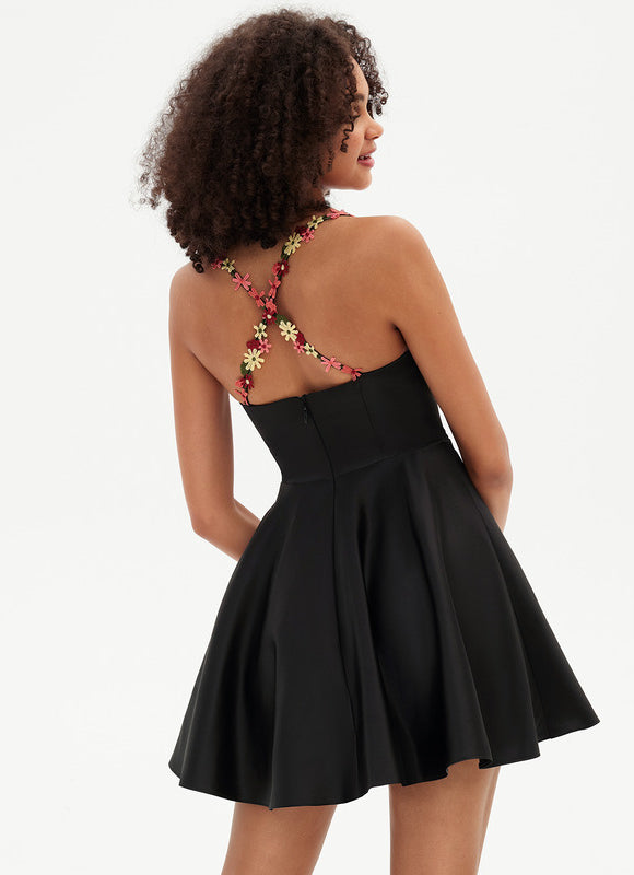 Robe Noire Luxe Brodée - gallery 7