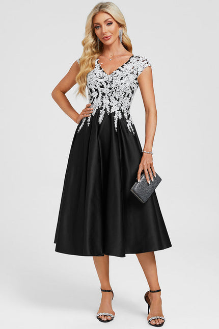 Robe Noire Décolleté Plongeant - gallery 3