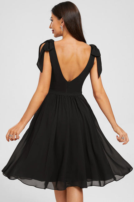 Robe Noire Chic À Nœuds - gallery 2