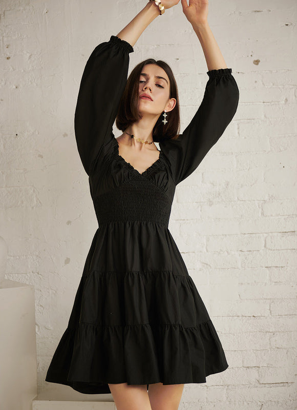 Robe Noire À Volants Mini Chic - gallery 1