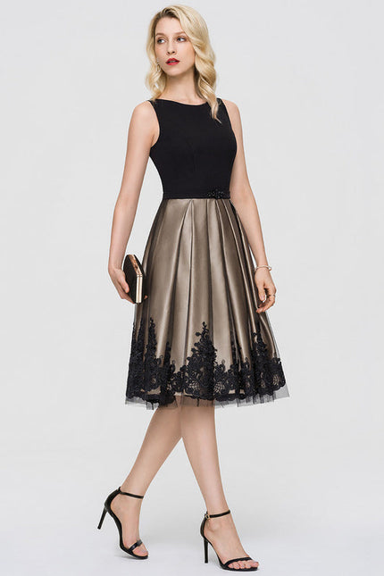 Robe Cocktail Élégante À Broderies-317 - gallery 2