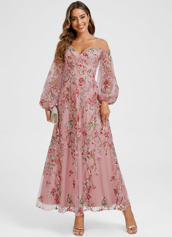 Robe Noire Et Accessoires - gallery 5