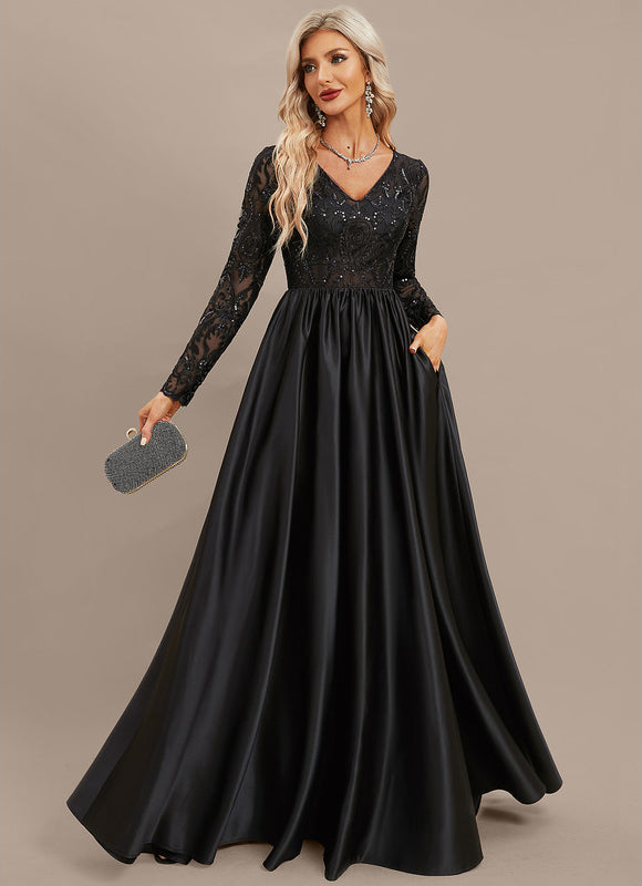 Robe Noire Luxe Satinée Élégante - gallery 5