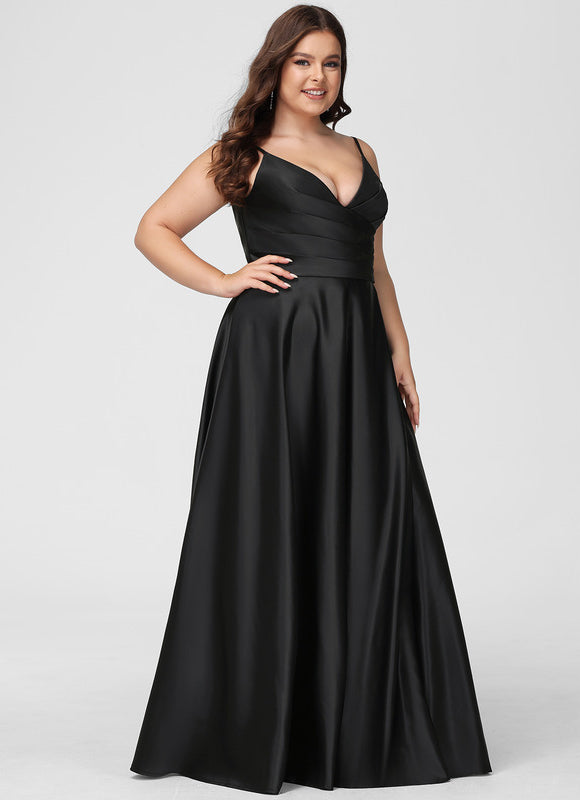 Robe Noire Luxe Satinée Fendue - gallery 8