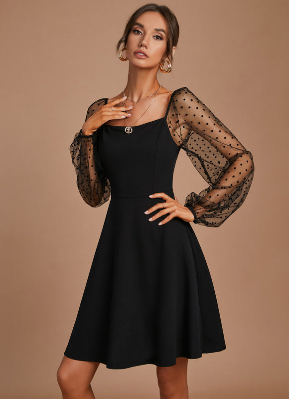 Robe Noire À Manches Transparentes - gallery 1