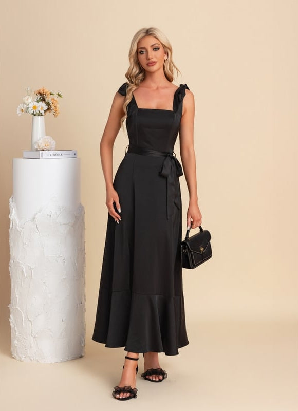 Robe Noire Princesse Satinée