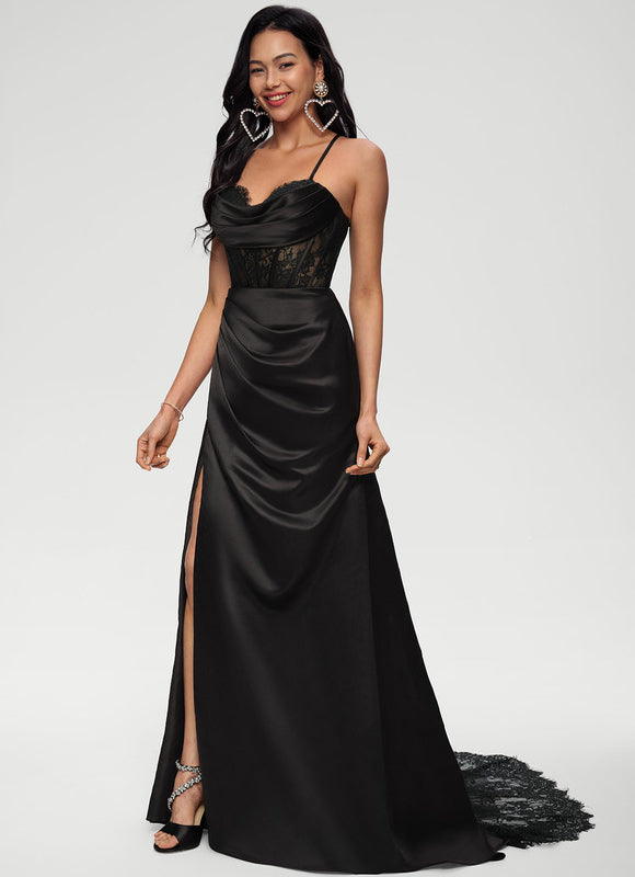 Robe Noire Satinée Fendue Élégante - gallery 2