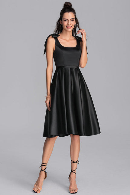 Robe Noire Luxe Satinée À Nœuds - gallery 3