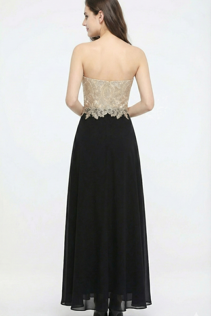 Robe Noire Luxe À Broderies Dorées