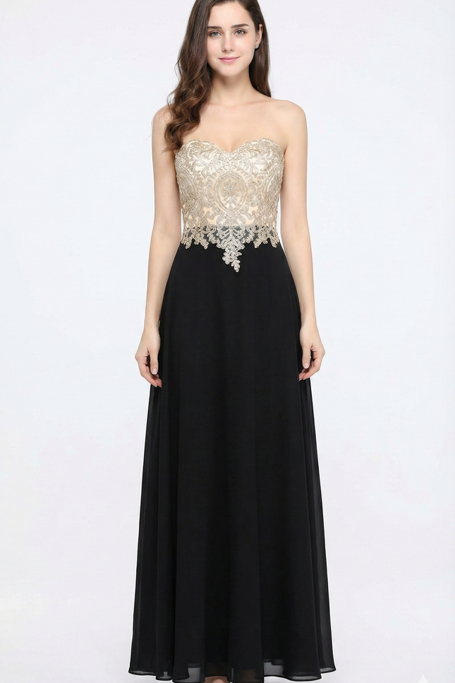 Robe Noire Luxe À Broderies Dorées