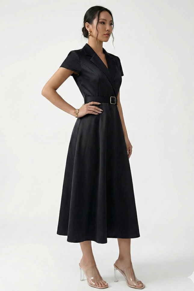 Robe Noire Luxe Satinée