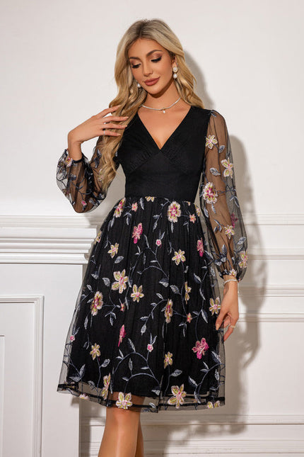 Robe Noire Broderie - gallery 4