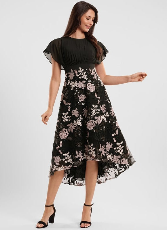 Robe Trapèze Florale Élégante