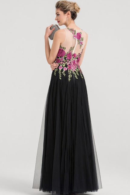 Robe Trapèze En Tulle Noir - gallery 3