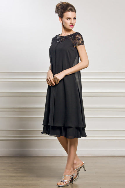 Robe Noire Chic À Dentelle Délicate - gallery 3