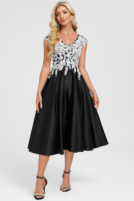 Robe Noire Décolleté Plongeant - gallery 2