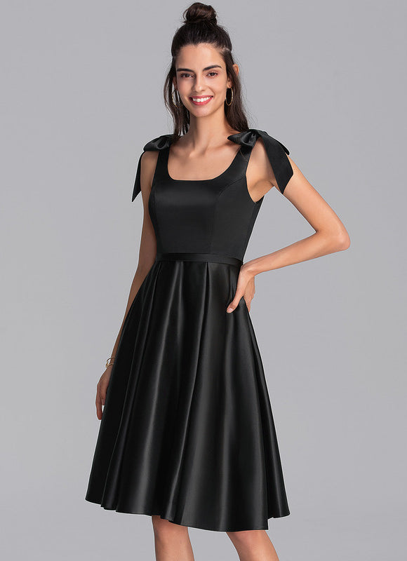 Robe Noire Luxe Satinée À Nœuds - gallery 2